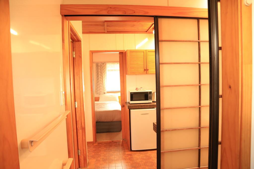 Papakura Motor Lodge & Motel Стая снимка