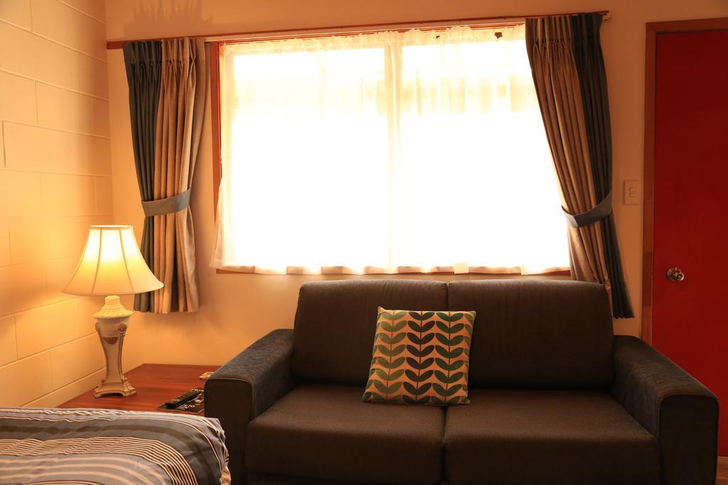 Papakura Motor Lodge & Motel Стая снимка